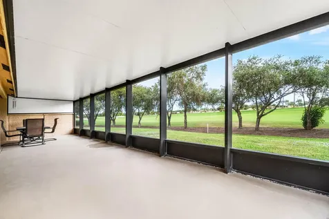 1710 N Lakefield North Court Wellington FL 33414