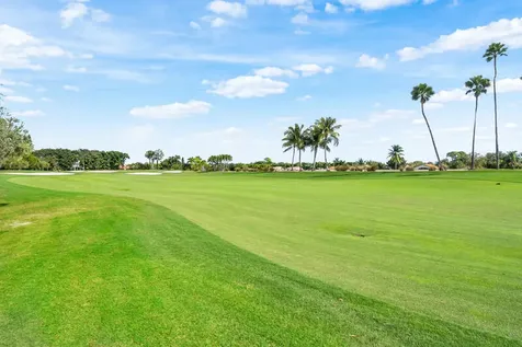 1710 N Lakefield North Court Wellington FL 33414