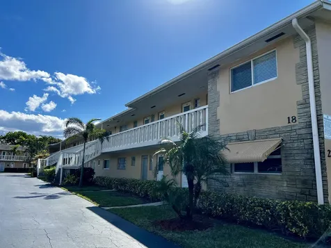 2222 NE 1st Way Boynton Beach FL 33435