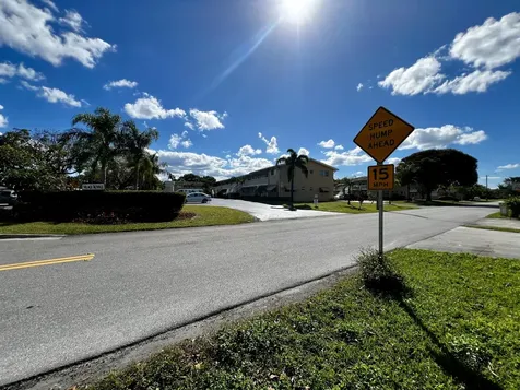 2222 NE 1st Way Boynton Beach FL 33435