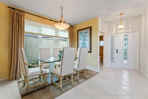 53 Via Del Corso Palm Beach Gardens FL 33418