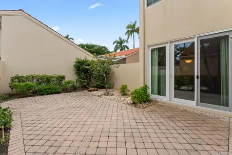 53 Via Del Corso Palm Beach Gardens FL 33418