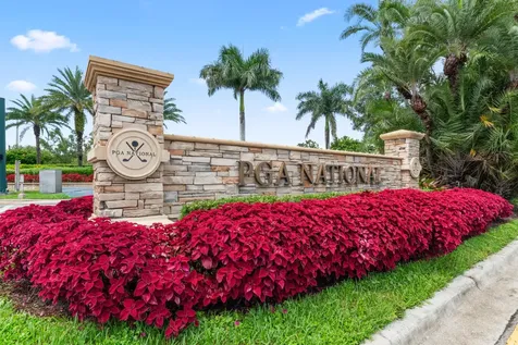 53 Via Del Corso Palm Beach Gardens FL 33418