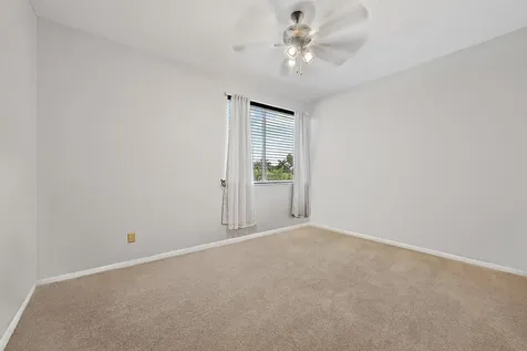 10906 Grande Boulevard West Palm Beach FL 33412
