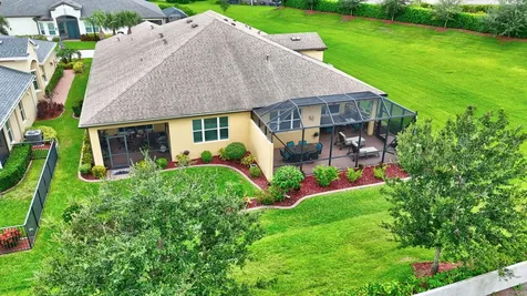 12759 Sw Lake Fern Circle Port Saint Lucie FL 34987