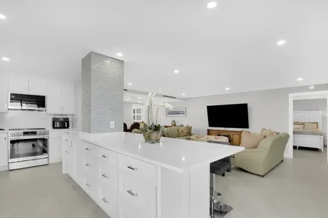 5380 N Ocean Drive Singer Island FL 33404