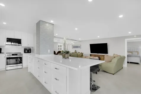 5380 N Ocean Drive Singer Island FL 33404