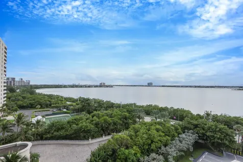 5380 N Ocean Drive Singer Island FL 33404
