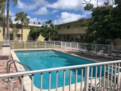 1310 S Federal Highway Lake Worth Beach FL 33460