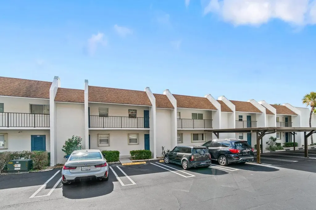 2935 SW 22nd Avenue Delray Beach FL 33445