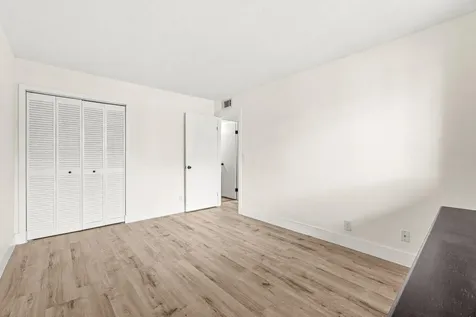 2935 SW 22nd Avenue Delray Beach FL 33445