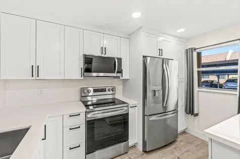 2935 SW 22nd Avenue Delray Beach FL 33445