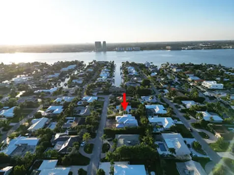 1160 Emerald Lane Singer Island FL 33404
