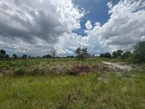 17982 NW 318th Street Okeechobee FL 34972