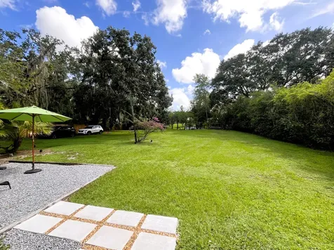 1018 Lake Josephine Court Sebring FL 33875