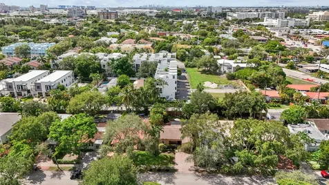 712 Se 11th Court Fort Lauderdale FL 33316