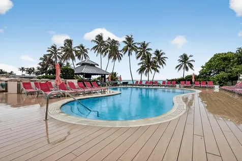 5225 Collins Avenue Miami Beach FL 33140