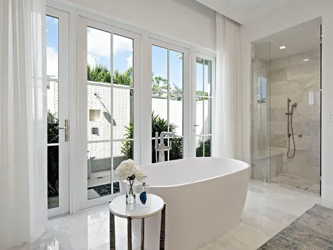 2913 Bluewater Cove Gulf Stream FL 33483