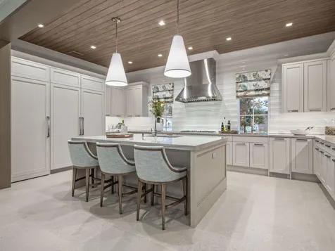 2913 Bluewater Cove Gulf Stream FL 33483