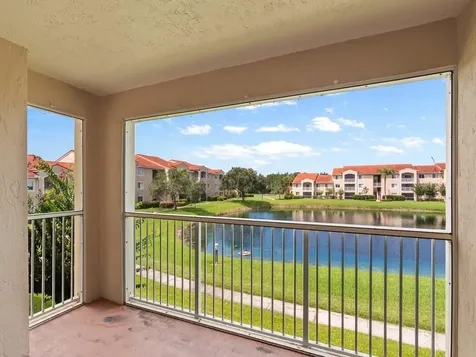 1590 S 42nd Circle Vero Beach FL 32967