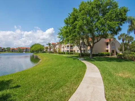 1590 S 42nd Circle Vero Beach FL 32967