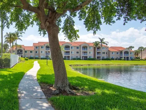 1590 S 42nd Circle Vero Beach FL 32967