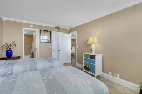 336 Golfview Road North Palm Beach FL 33408