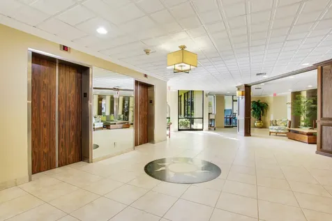 336 Golfview Road North Palm Beach FL 33408