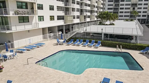 336 Golfview Road North Palm Beach FL 33408
