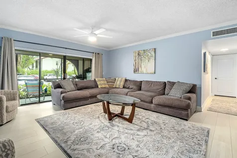 6314 Longboat Lane Boca Raton FL 33433