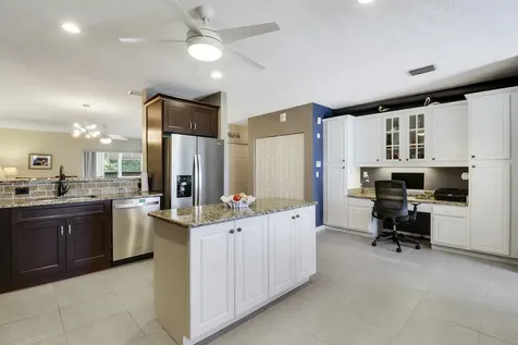 2129 Se Wild Meadow Circle Port Saint Lucie FL 34952