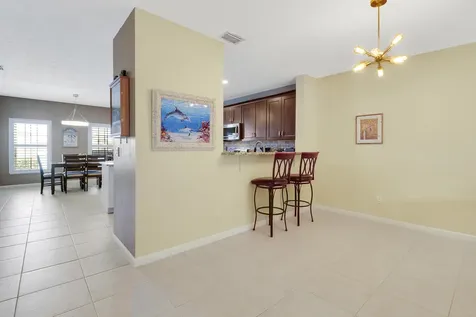 2129 Se Wild Meadow Circle Port Saint Lucie FL 34952