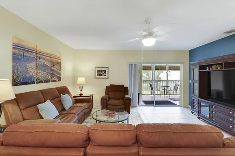2129 Se Wild Meadow Circle Port Saint Lucie FL 34952