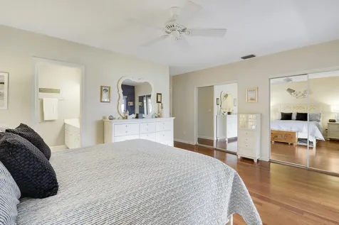 2129 Se Wild Meadow Circle Port Saint Lucie FL 34952