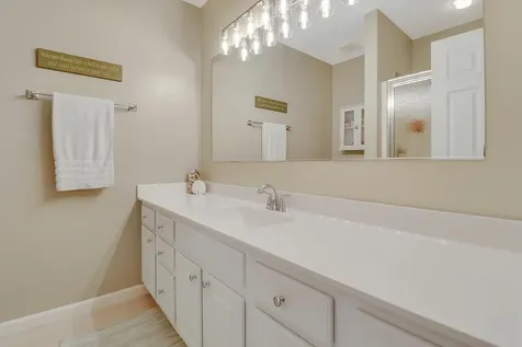 2129 Se Wild Meadow Circle Port Saint Lucie FL 34952