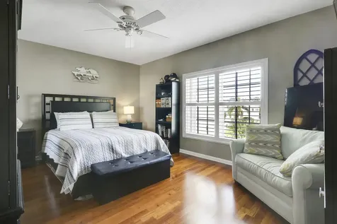 2129 Se Wild Meadow Circle Port Saint Lucie FL 34952