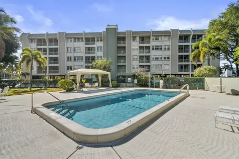 505 Spencer Drive West Palm Beach FL 33409