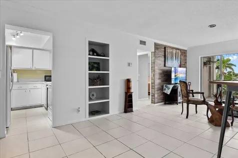 505 Spencer Drive West Palm Beach FL 33409