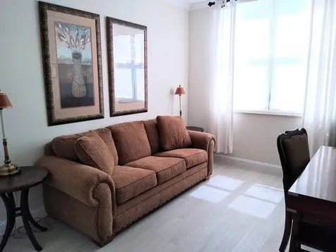 806 E Windward Way Lantana FL 33462