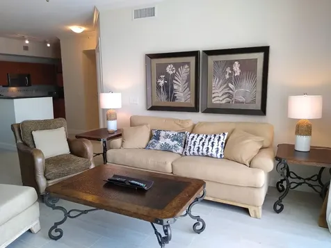 806 E Windward Way Lantana FL 33462