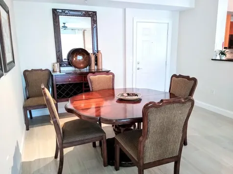 806 E Windward Way Lantana FL 33462
