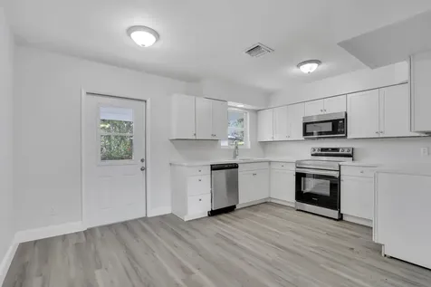 119 Se Camino Street Port Saint Lucie FL 34952