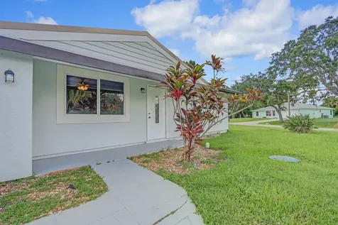 119 Se Camino Street Port Saint Lucie FL 34952