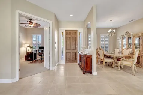 827 Sw Grand Reserves Boulevard Port Saint Lucie FL 34986