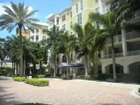 802 W Windward Way Lantana FL 33462