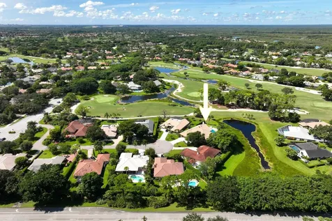 7 Graemoor Terrace Palm Beach Gardens FL 33418