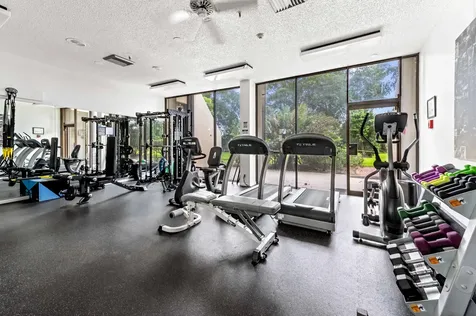 2480 Presidential Way West Palm Beach FL 33401