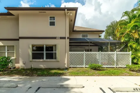 46 Essex Court Royal Palm Beach FL 33411
