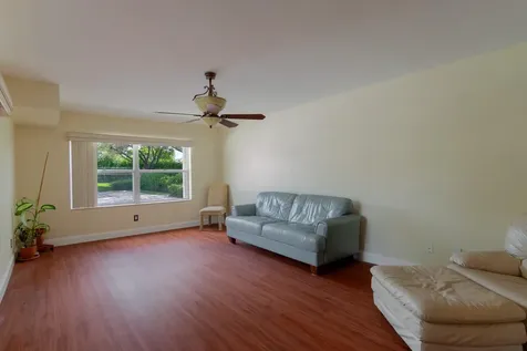 46 Essex Court Royal Palm Beach FL 33411