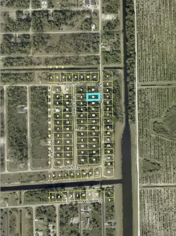 636 Naples Avenue Lehigh Acres FL 33974